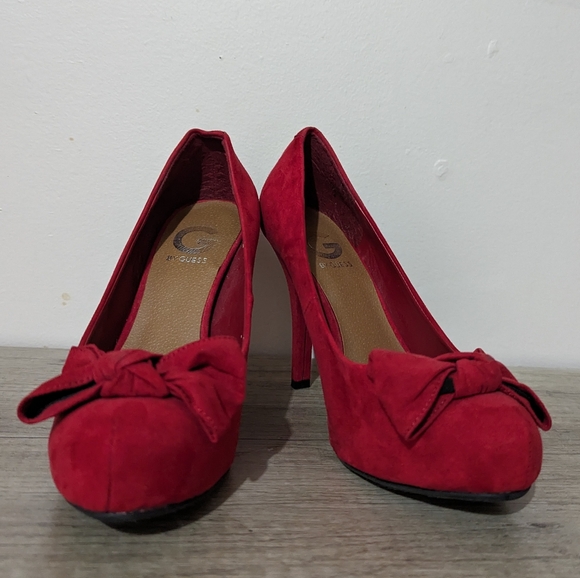 G by Guess Shoes - G By Guess Red 4" Heels Womens 8M Bow Slip On Stiletto Pumps Suede TV Costume